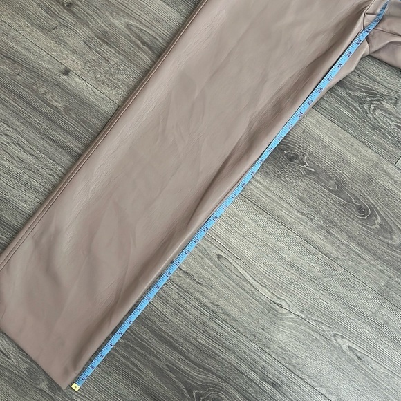 BABATON Agency Faux Leather Pants Size 4 Straight Leg Warm Taupe Neutral Aritzia - Picture 12 of 12